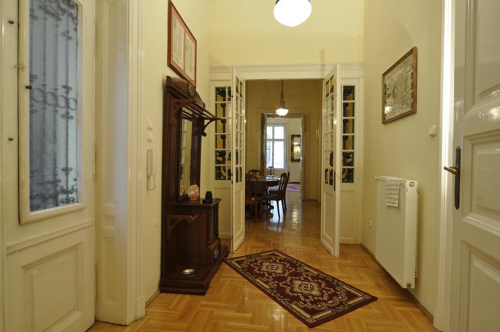 Charming Art Deco Flat Appartamento *